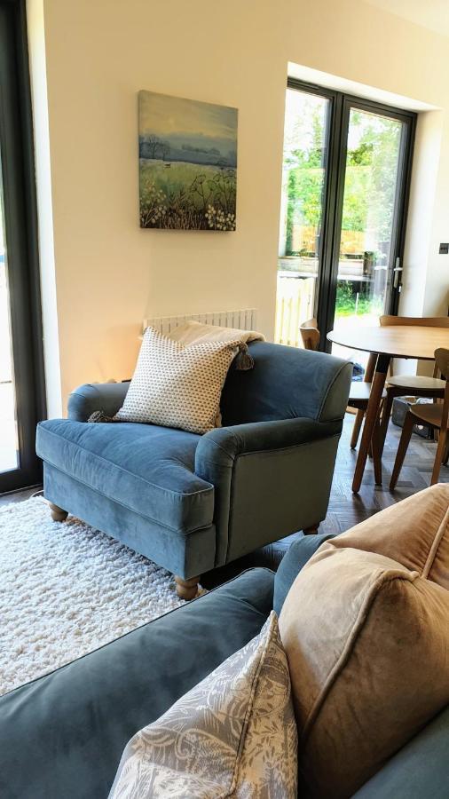 Finest Retreats - Blackbarn Wood Balsham Exteriör bild